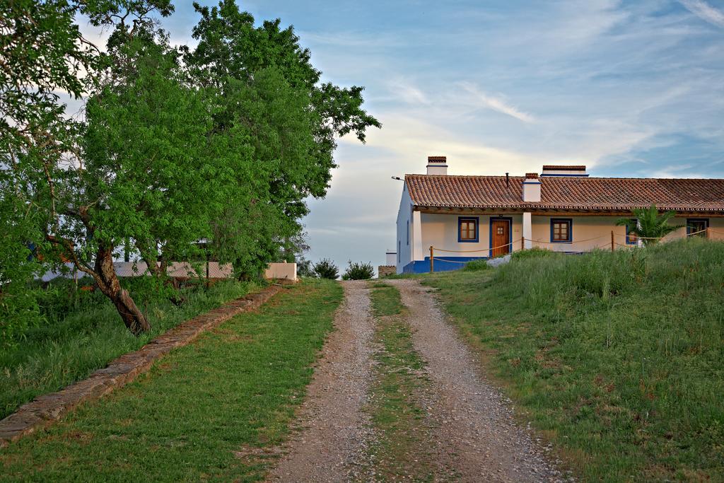 Herdade Dos Mestres Villa Terena Exterior photo