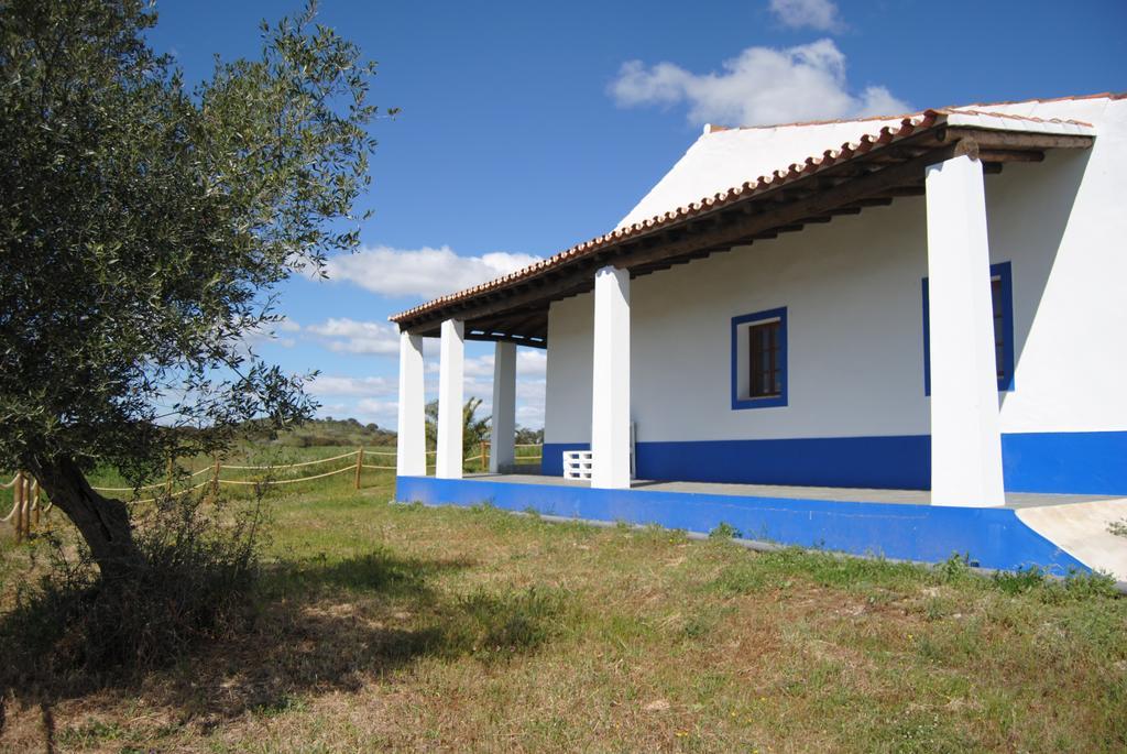 Herdade Dos Mestres Villa Terena Exterior photo